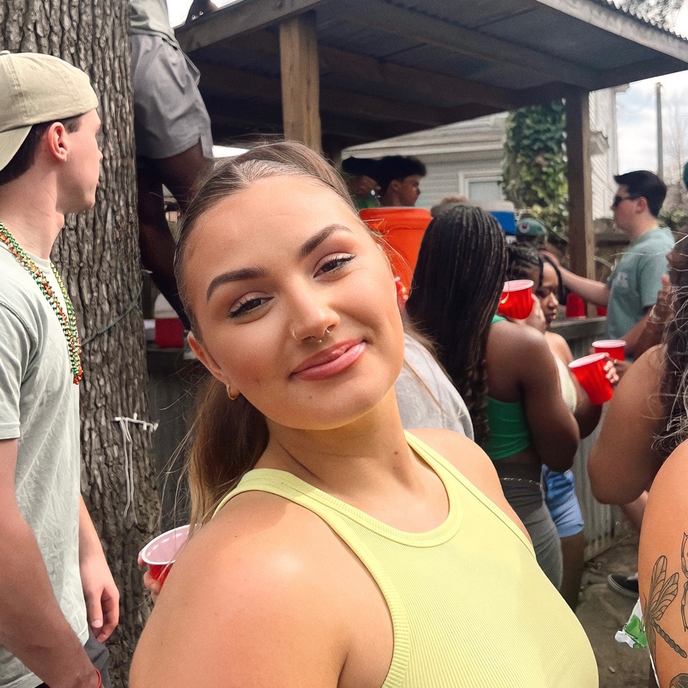 Meet your Posher, Paris🪴